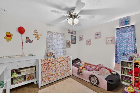 House in Wildwood, Florida 3 bedrooms, 162.58 sq.m. № 2422686 - photo 11
