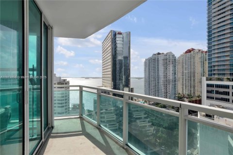 Condominio en alquiler en Miami, Florida, 2 dormitorios, 119.75 m2 № 1925669 - foto 10