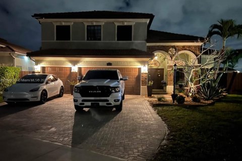 Villa ou maison à vendre à Homestead, Floride: 4 chambres, 259.38 m2 № 1946034 - photo 2