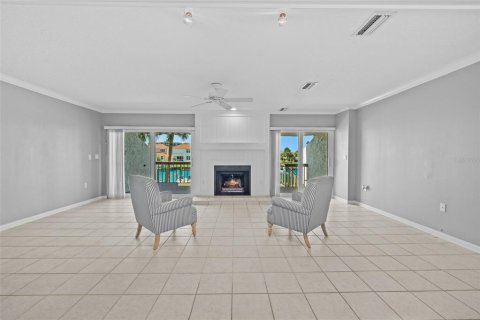 Adosado en venta en Clearwater, Florida, 4 dormitorios, 199.74 m2 № 1749693 - foto 4