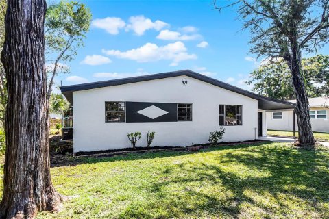 Villa ou maison à vendre à Melbourne, Floride: 3 chambres, 114.27 m2 № 1902465 - photo 2