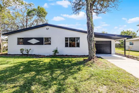 Casa en venta en Melbourne, Florida, 3 dormitorios, 114.27 m2 № 1902465 - foto 1