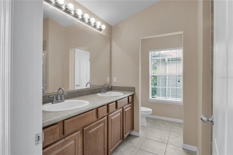 Touwnhouse à louer à Tampa, Floride: 3 chambres, 137.5 m2 № 2429339 - photo 14