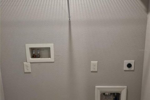 Touwnhouse à vendre à Sanford, Floride: 3 chambres, 138.42 m2 № 2398999 - photo 22
