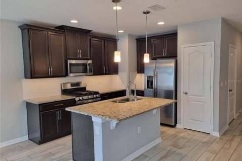 Touwnhouse à vendre à Sanford, Floride: 3 chambres, 138.42 m2 № 2398999 - photo 12