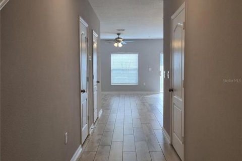Touwnhouse à vendre à Sanford, Floride: 3 chambres, 138.42 m2 № 2398999 - photo 5