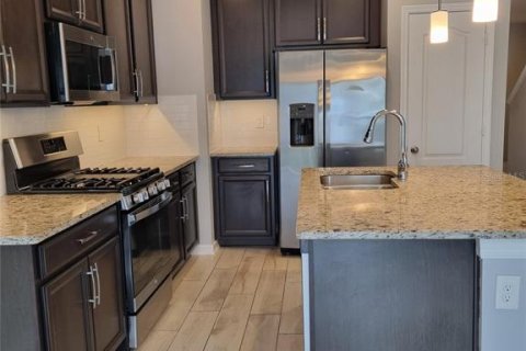 Touwnhouse à vendre à Sanford, Floride: 3 chambres, 138.42 m2 № 2398999 - photo 13
