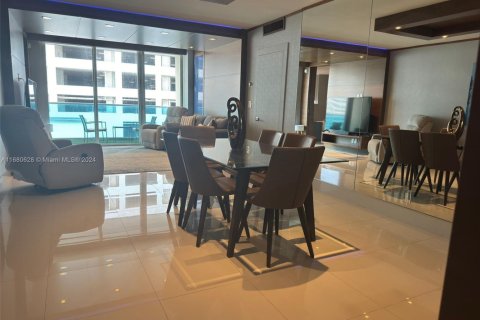 Copropriété à vendre à Hollywood, Floride: 2 chambres, 107.12 m2 № 1861093 - photo 21