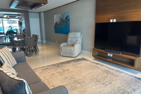 Copropriété à vendre à Hollywood, Floride: 2 chambres, 107.12 m2 № 1861093 - photo 5