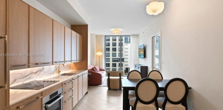 Condo à Miami, Floride, 2 chambres  № 2407262