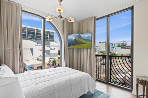 Copropriété à louer à Miami, Floride: 2 chambres № 2407262 - photo 7