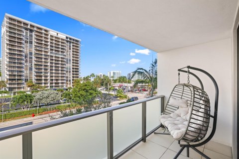Copropriété à vendre à Fort Lauderdale, Floride: 3 chambres, 191.01 m2 № 2435474 - photo 23