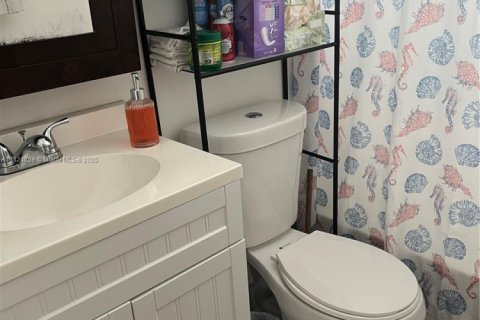 Propiedad comercial en venta en Miami, Florida, 292.46 m2 № 1960133 - foto 5