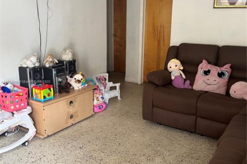 Propiedad comercial en venta en Miami, Florida, 292.46 m2 № 1960133 - foto 6