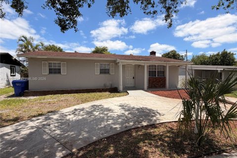 Villa ou maison à Hollywood, Floride 3 chambres, 128.58 m2 № 2168027