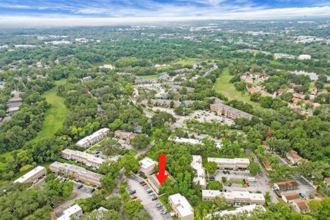 Condo in Winter Springs, Florida, 1 bedroom № 2229640 - photo 2