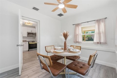 Villa ou maison à vendre à Saint Petersburg, Floride: 3 chambres, 83.98 m2 № 2096347 - photo 7