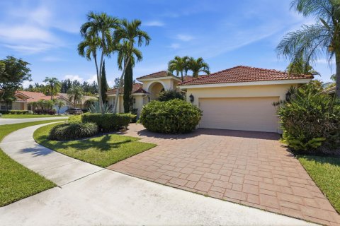 Villa ou maison à vendre à Boynton Beach, Floride: 3 chambres, 216 m2 № 2260025 - photo 2