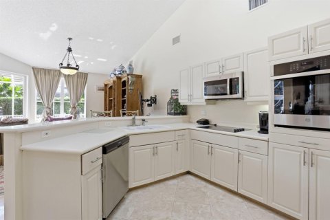 Villa ou maison à vendre à Boynton Beach, Floride: 3 chambres, 216 m2 № 2260025 - photo 17