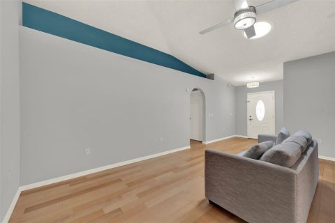 House in Orlando, Florida 3 bedrooms, 136.47 sq.m. № 1838773 - photo 3