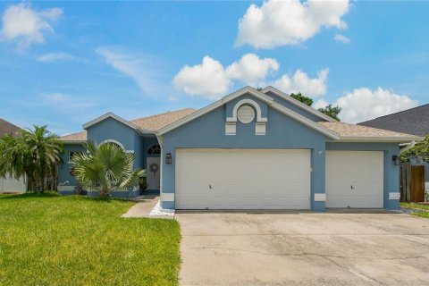 Casa en venta en Tarpon Springs, Florida, 3 dormitorios, 167.32 m2 № 1880786 - foto 1