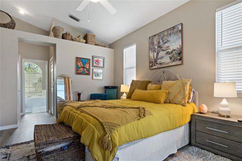 Casa en venta en Tarpon Springs, Florida, 3 dormitorios, 167.32 m2 № 1880786 - foto 13