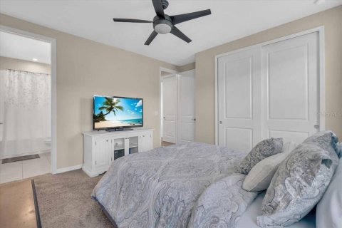House in Bradenton, Florida 4 bedrooms, 272.3 sq.m. № 1782433 - photo 26