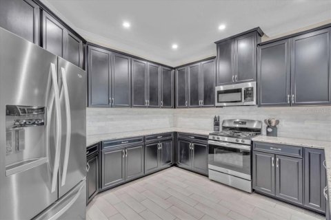 House in Bradenton, Florida 4 bedrooms, 272.3 sq.m. № 1782433 - photo 5