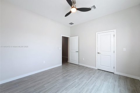 House in Oakland Park, Florida 3 bedrooms № 1954305 - photo 21