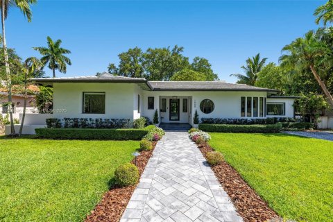 House in Miami Shores, Florida 3 bedrooms, 210.89 sq.m. № 1762412 - photo 4
