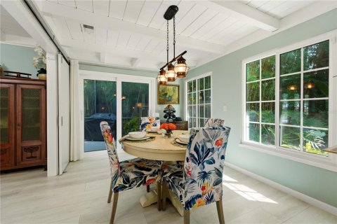 Villa ou maison à vendre à Sarasota, Floride: 3 chambres, 127.09 m2 № 2313378 - photo 19