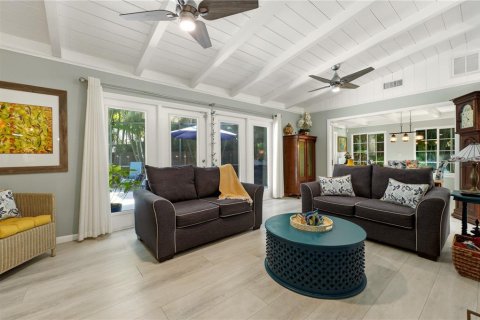 Villa ou maison à vendre à Sarasota, Floride: 3 chambres, 127.09 m2 № 2313378 - photo 16