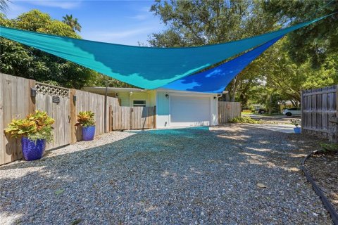 Villa ou maison à vendre à Sarasota, Floride: 3 chambres, 127.09 m2 № 2313378 - photo 7