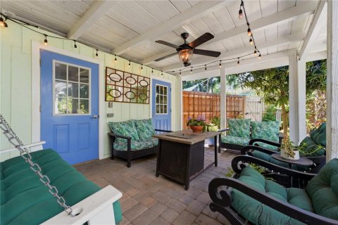 Villa ou maison à vendre à Sarasota, Floride: 3 chambres, 127.09 m2 № 2313378 - photo 5