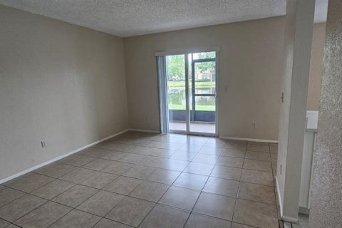 Condo in Orlando, Florida, 2 bedrooms  № 2239200 - photo 6