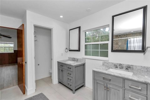 House in Ocala, Florida 3 bedrooms, 314.94 sq.m. № 1808664 - photo 24