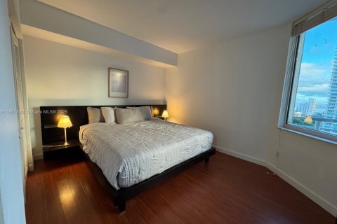 Condo in Miami, Florida, 2 bedrooms  № 1686307 - photo 24