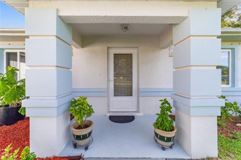 House in Ocala, Florida 2 bedrooms, 122.63 sq.m. № 1808294 - photo 9