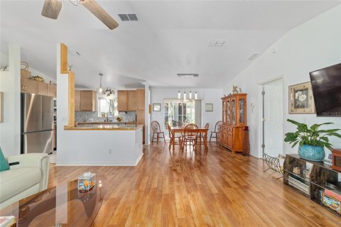 House in Ocala, Florida 2 bedrooms, 122.63 sq.m. № 1808294 - photo 16