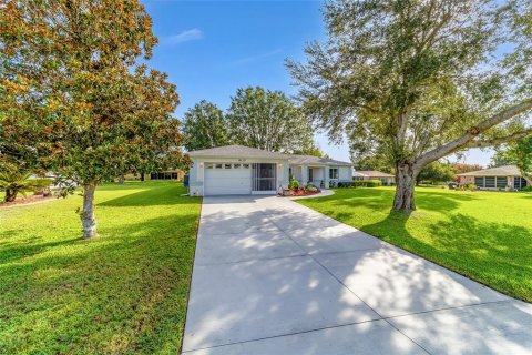 House in Ocala, Florida 2 bedrooms, 122.63 sq.m. № 1808294 - photo 2
