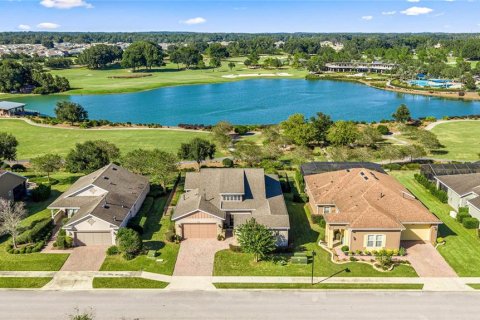 House in OCALA PRESERVE in Ocala, Florida 2 bedrooms, 238.39 sq.m. № 2427026