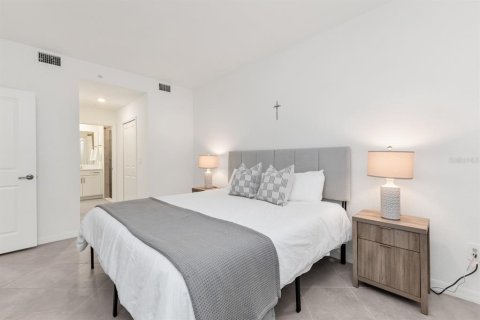 Copropriété à vendre à Venice, Floride: 2 chambres, 125.7 m2 № 2381070 - photo 10