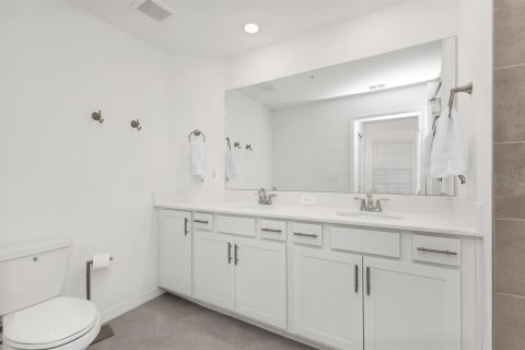 Copropriété à vendre à Venice, Floride: 2 chambres, 125.7 m2 № 2381070 - photo 12