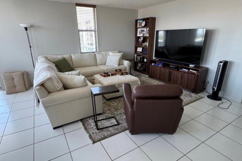 Copropriété à louer à Fort Lauderdale, Floride: 2 chambres, 123.37 m2 № 2376169 - photo 10