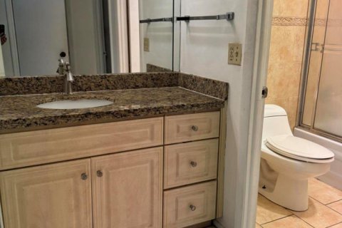 Copropriété à louer à Fort Lauderdale, Floride: 2 chambres, 123.37 m2 № 2376169 - photo 8