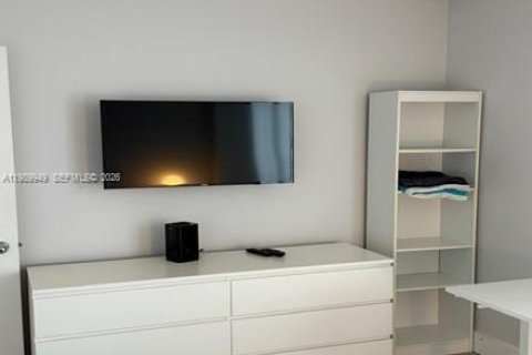 Copropriété à louer à Aventura, Floride: 3 chambres, 120.96 m2 № 2255446 - photo 3