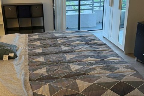 Copropriété à louer à Aventura, Floride: 3 chambres, 120.96 m2 № 2255446 - photo 10