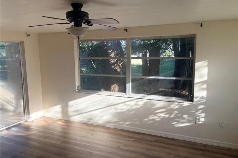 Villa ou maison à louer à Hudson, Floride: 3 chambres, 127.09 m2 № 2419267 - photo 4