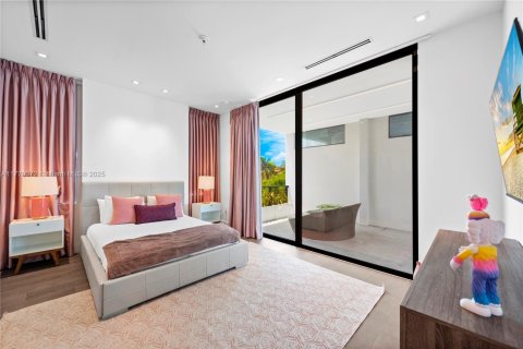 Villa ou maison à louer à Fort Lauderdale, Floride: 7 chambres, 717.48 m2 № 1867665 - photo 27