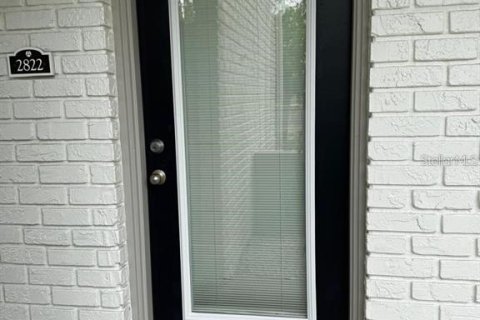 Condo in Orlando, Florida, 2 bedrooms  № 1913571 - photo 2